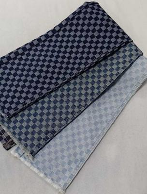 comprare Bellissimo motivo. Tessuto denim pesante, a tutta larghezza 180cm / 10x7, per jeans. online manufacture