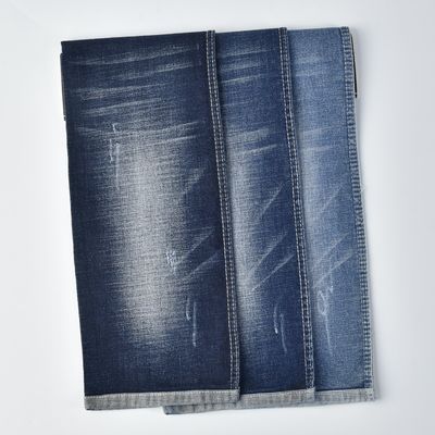 Stoffa di denim resistente allo stretch, cotone, poliestere, spandex.